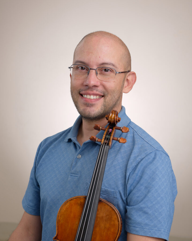 Victor Vivas
